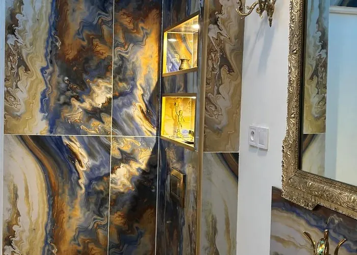 Aphrodite Hammam ,balnéo ,nîmes Centre Appartamento Nîmes