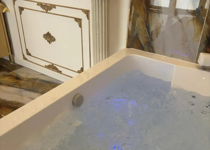 Aphrodite Hammam ,balneo ,nimes Centre 님